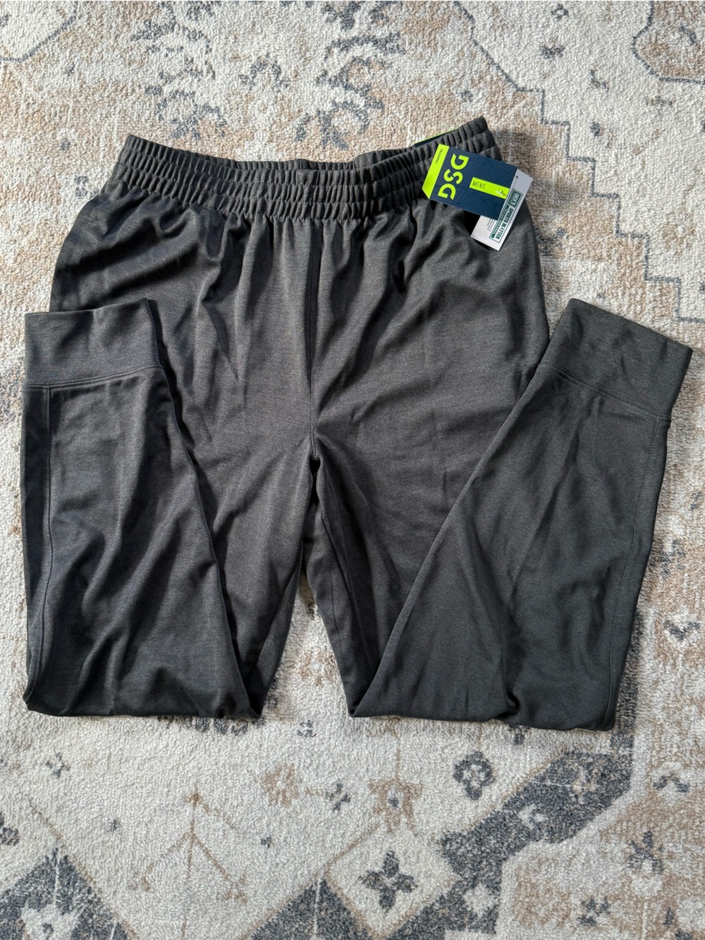 NWT DSG Men’s Gray Joggers Size L